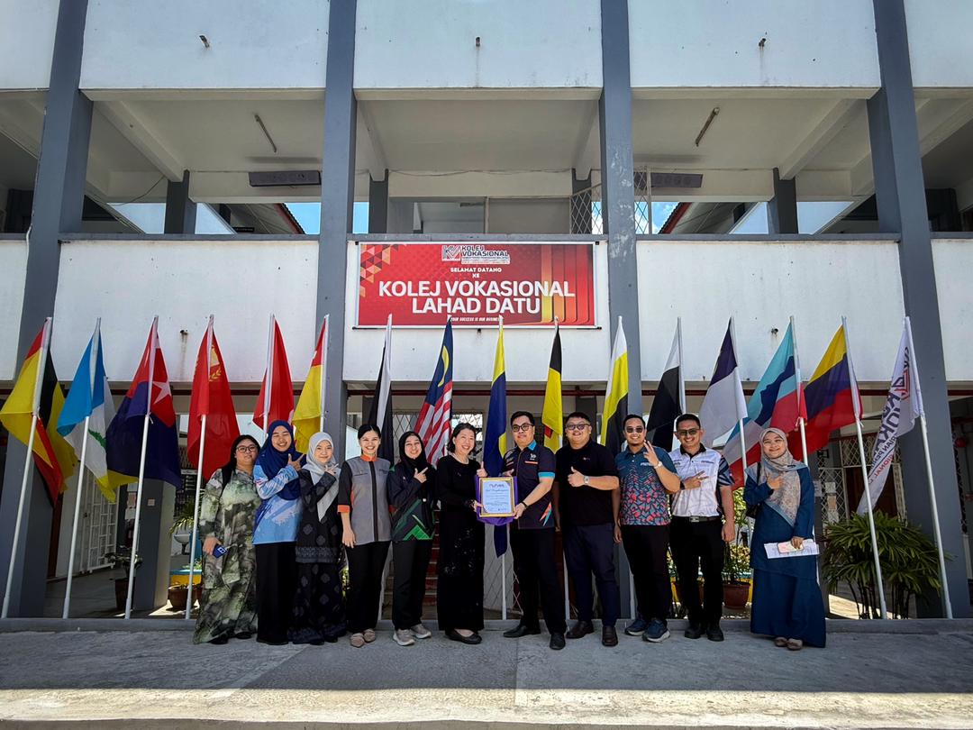 KV Lahad Datu community partner moment 3