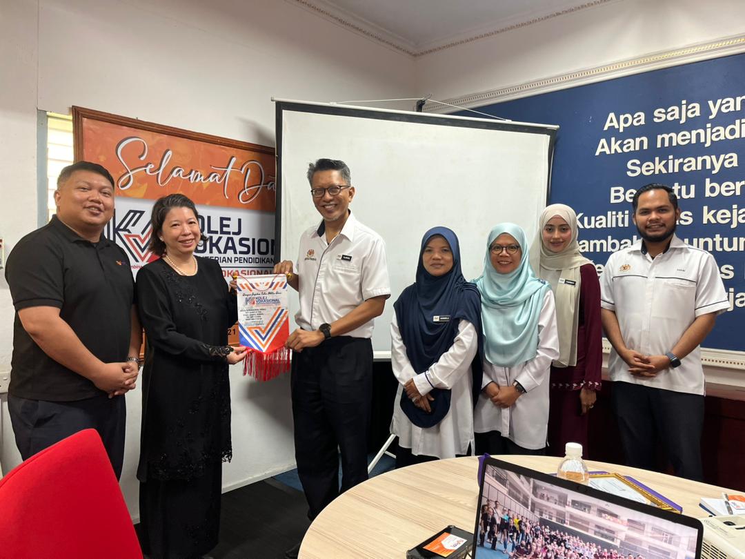 KV Tawau community partner moment 2