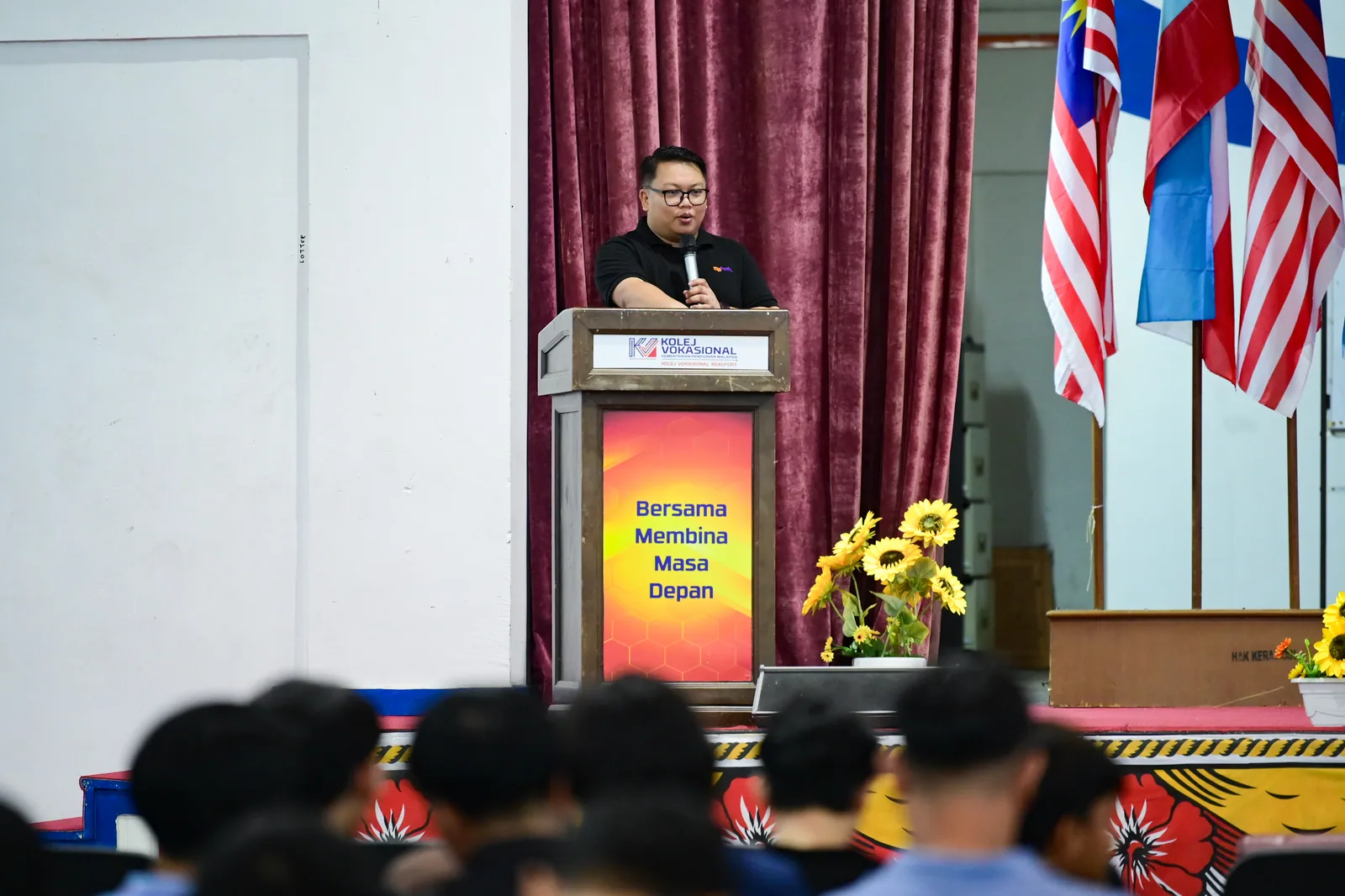 Career carnival speaker presentation